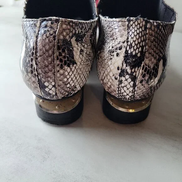 ๐ฅSilent D Womens Python Snake Ivtay Boot Black & White Size 37 (6.5-7 us) - Picture 5 of 9